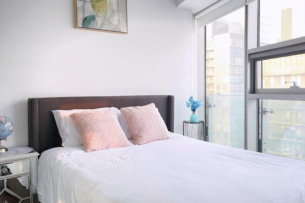 Appartement New Superior Lakeview Luxury 3-bedroom On High Floor *